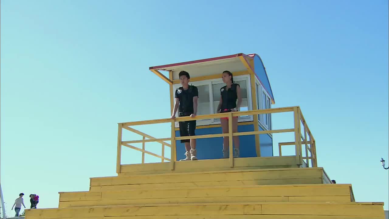 海岛救护队盛楠怀疑海怪是人为的并且怀疑花少彦