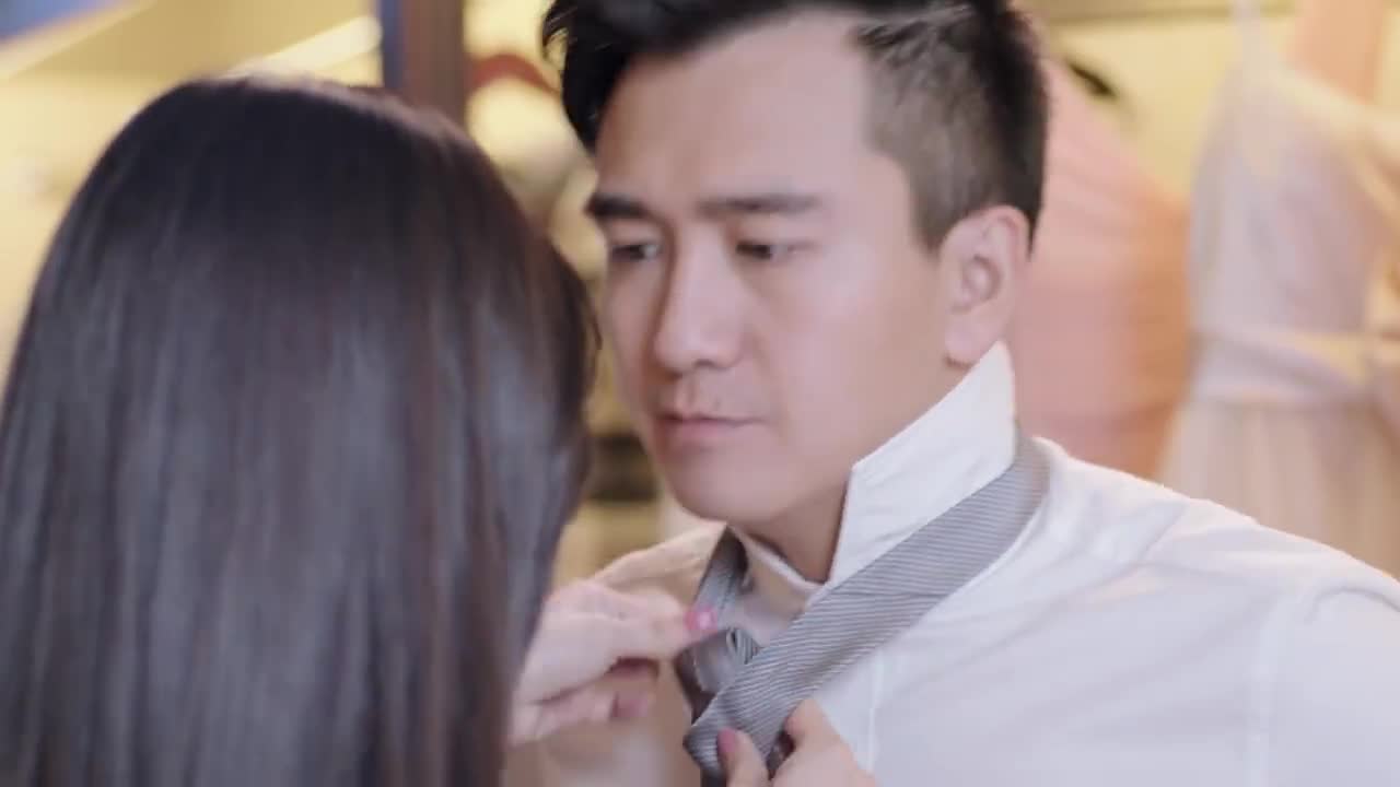暖爱秦樱素帮江村系领带两人的小互动要甜死人了