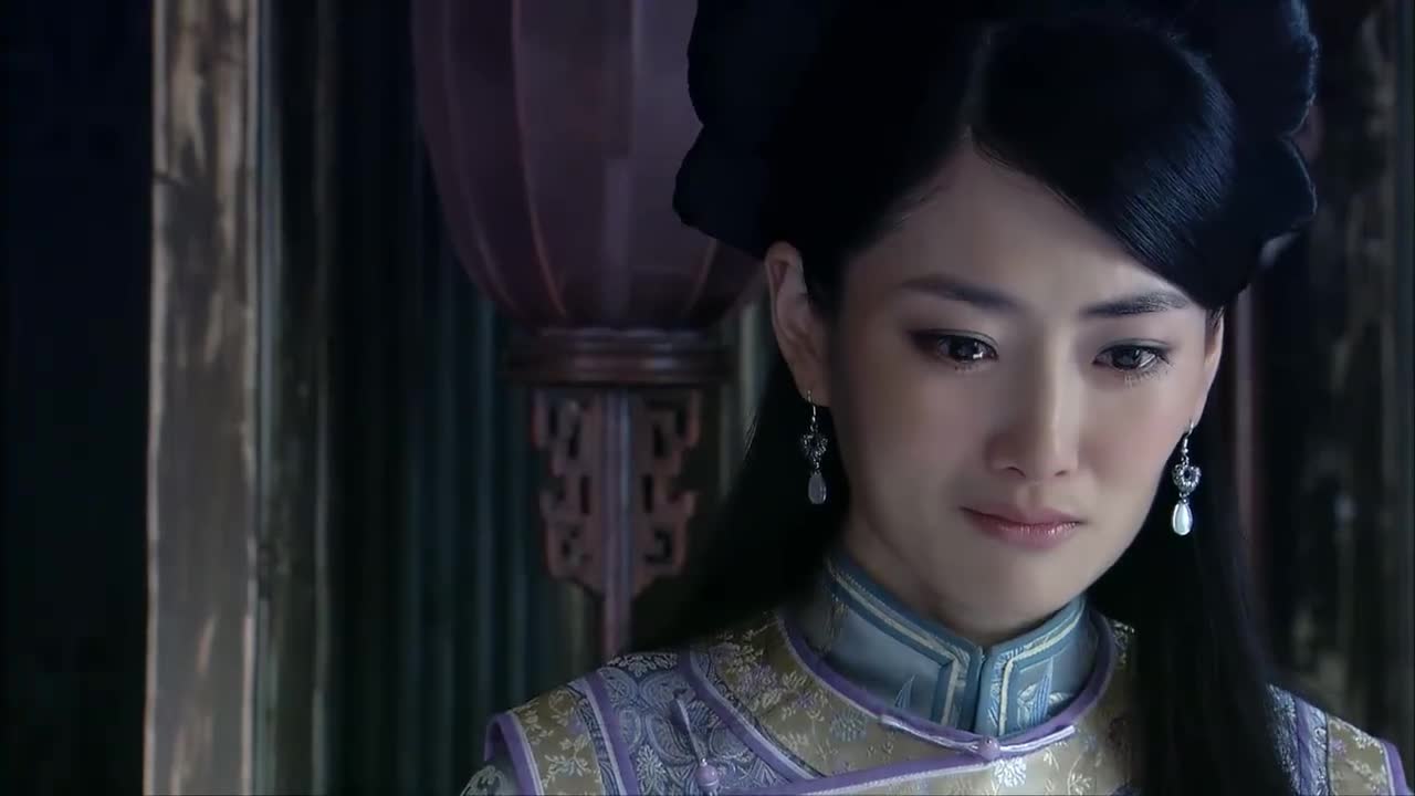 打狗棍铁王爷想溜不料让玉格格抓住快把头聘给姑奶奶交出来