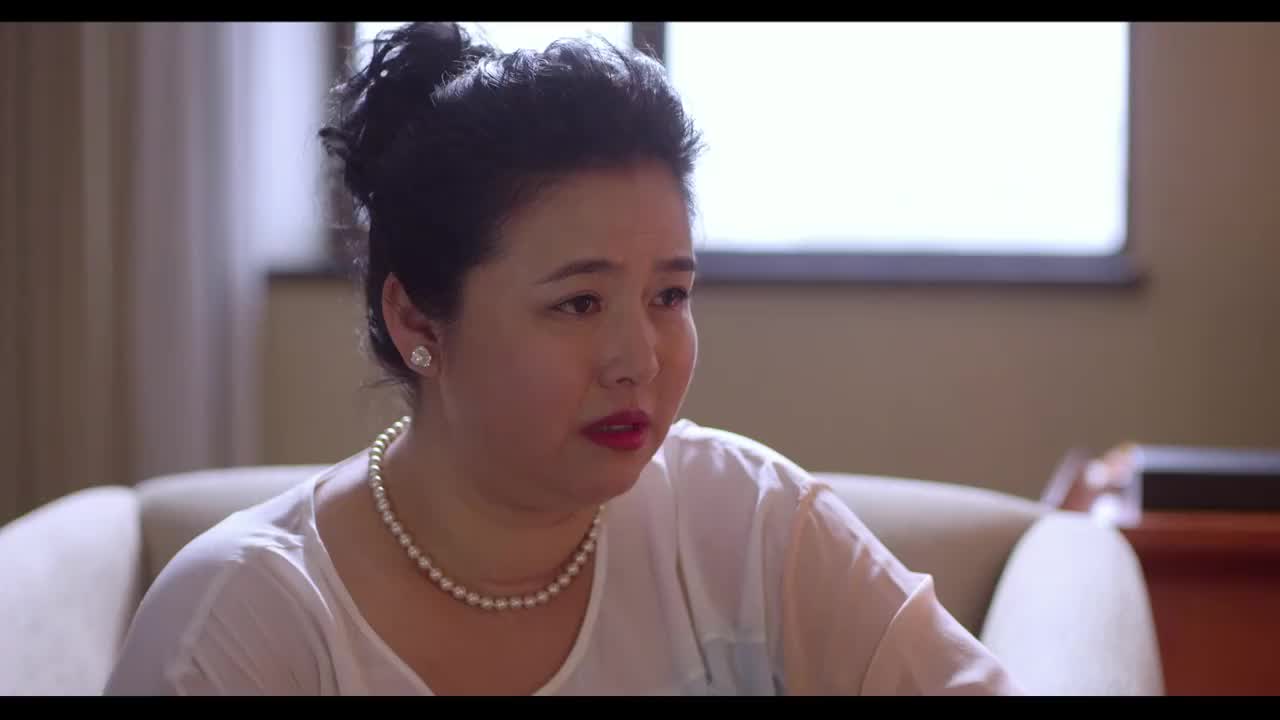 一仆二主杨树苗和父亲聊天觉得母亲是个有梦想的人