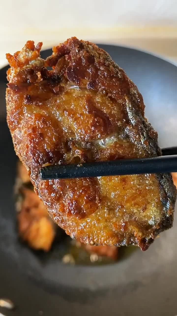 比饭店好吃的香煎鲅鱼!_手机新浪网