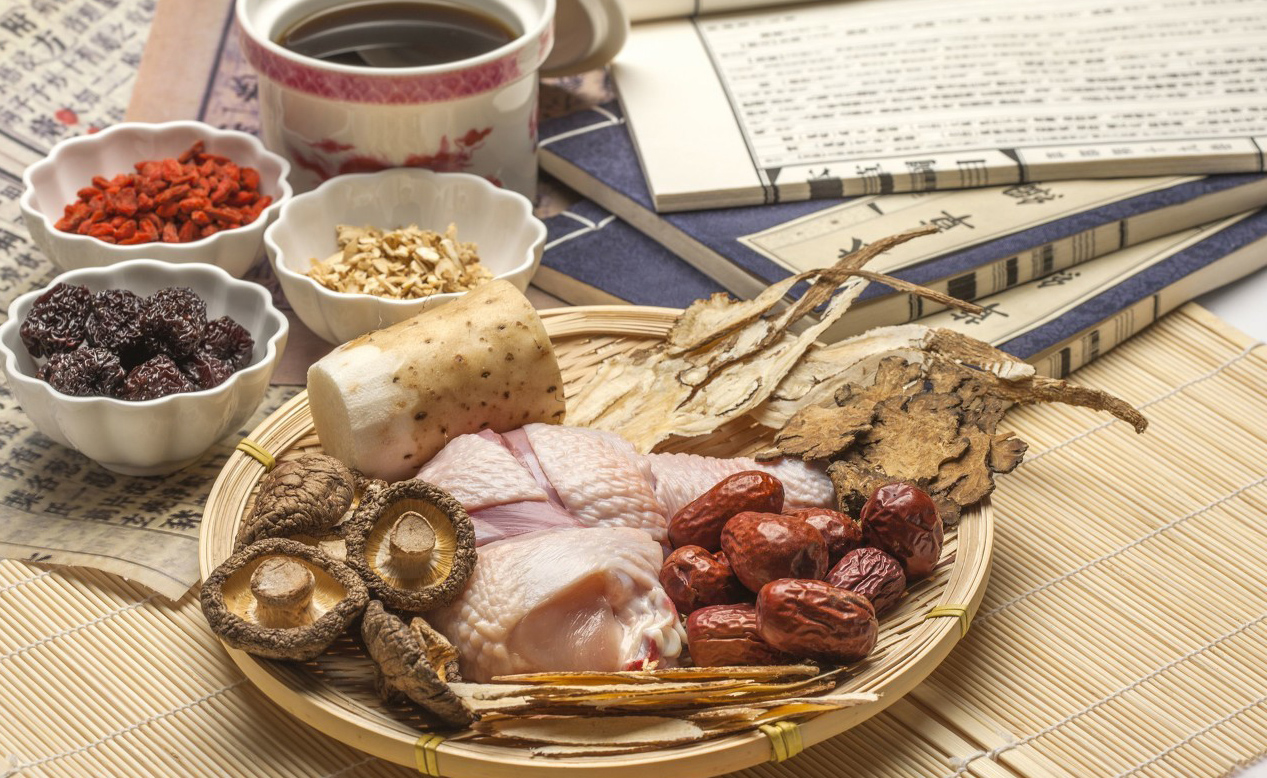 女性美容养颜,日常通过哪些食疗方来帮忙?