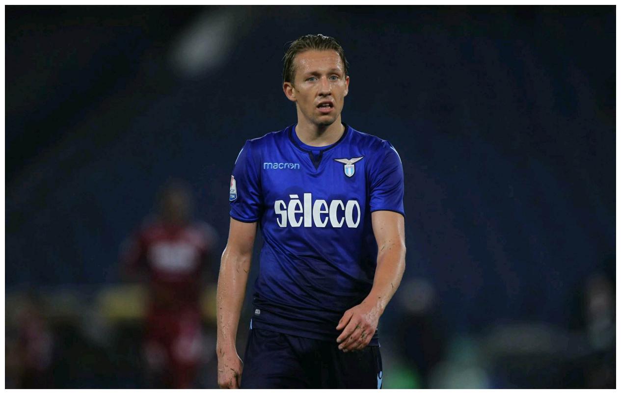 利物浦传奇球员雷瓦,为延长球员生涯出走拉齐奥