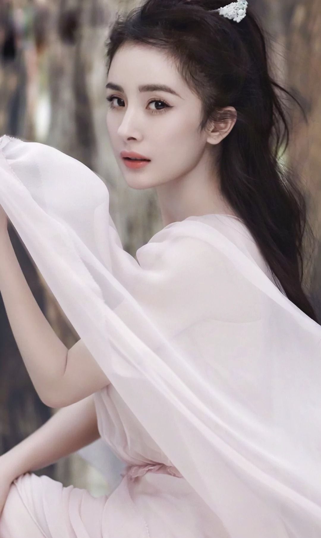 盛世美颜杨幂美图:不愧是最美的小狐狸!