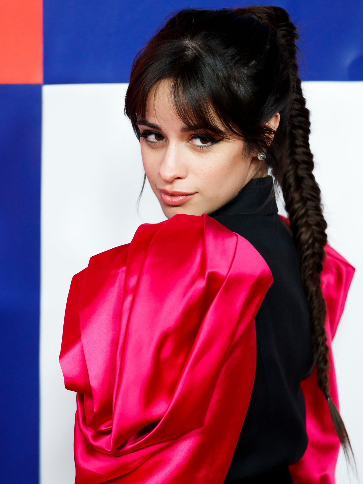 157cm卡妹穿深v西装连衣裙藏不住的凹凸感