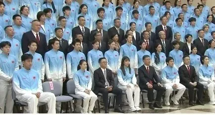 亚运总结大会，女排摘金扬眉吐气！男排选帅错过菲利普成一大遗憾