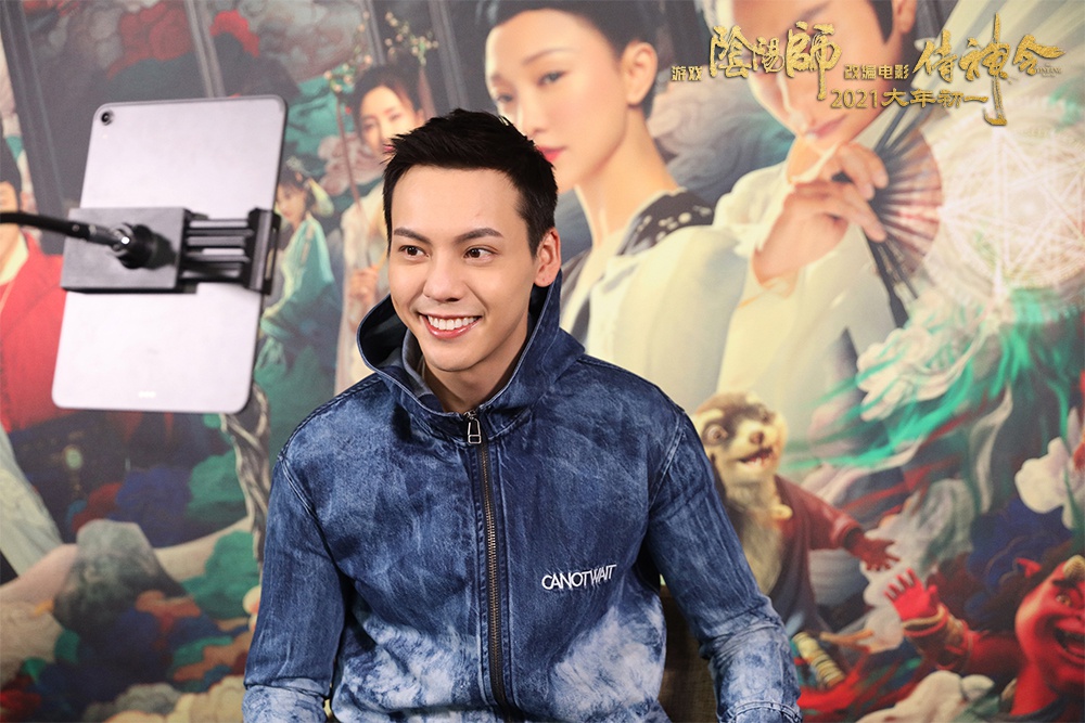 侍神令孙红雷惊喜加盟献声海坊主陈坤送迷弟陈伟霆红秋裤