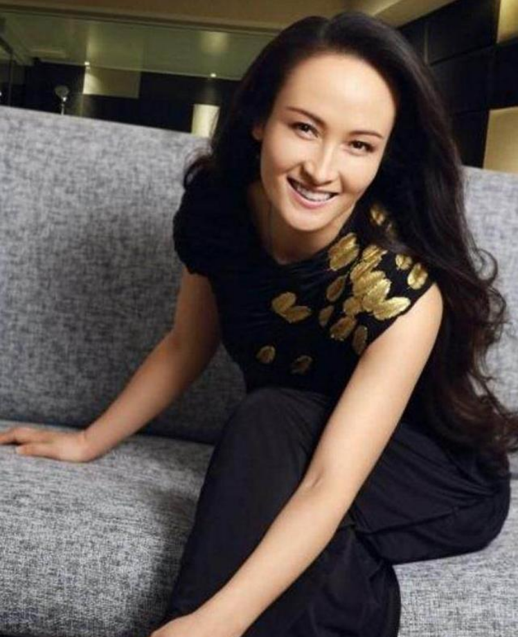 她从小热爱音乐,长大后成了女演员,为了妹妹而淡出荧幕|马睿|女演员