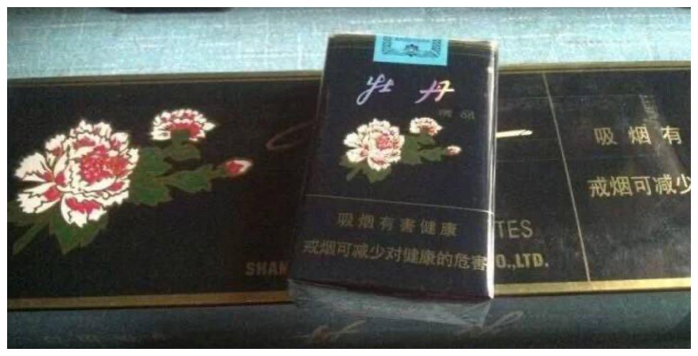 五款四十左右香烟黄鹤楼站其两位蓝牡丹我的最爱您喜欢哪款