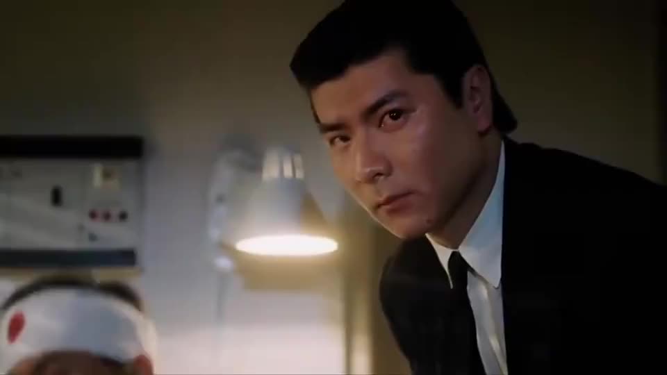 赌神 高义和赌魔做生意 不仅要置高进于死地 还要趁机赚取外围 赌神 高义和赌魔做生意 不仅要置高进于死地 还要趁机赚取外围
