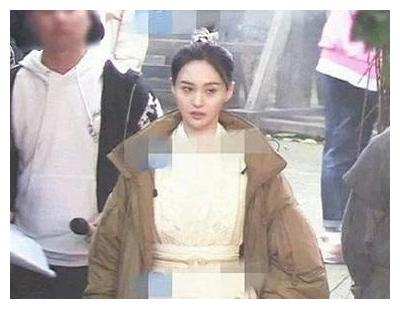 郑爽新剧《新倩女幽魂》将开播，得知男主角是谁，网友：熬夜也追