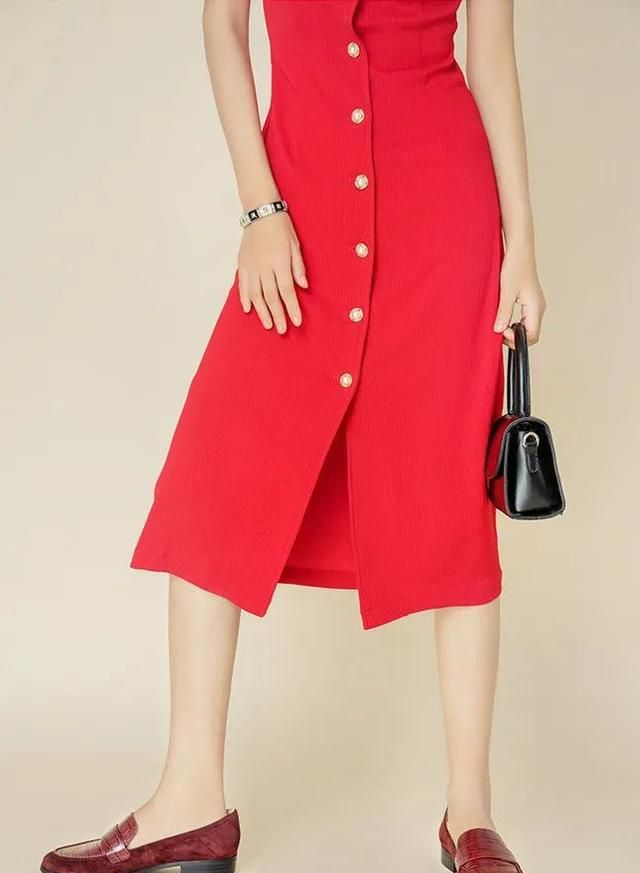 秋天穿红色单鞋搭衣服美哭