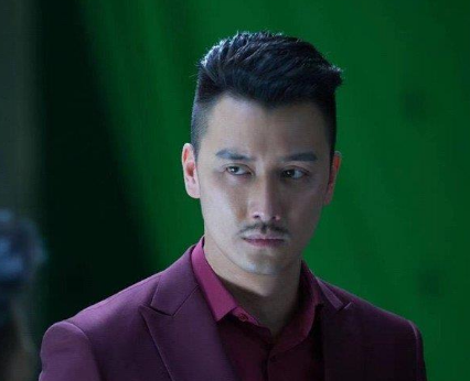 巫迪文肌肉照引热议巫迪文身材也太好了吧