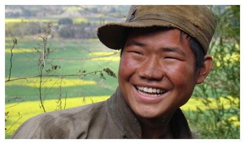 被吐槽扮演最丑关羽的男演员嘎子哥表示很无奈