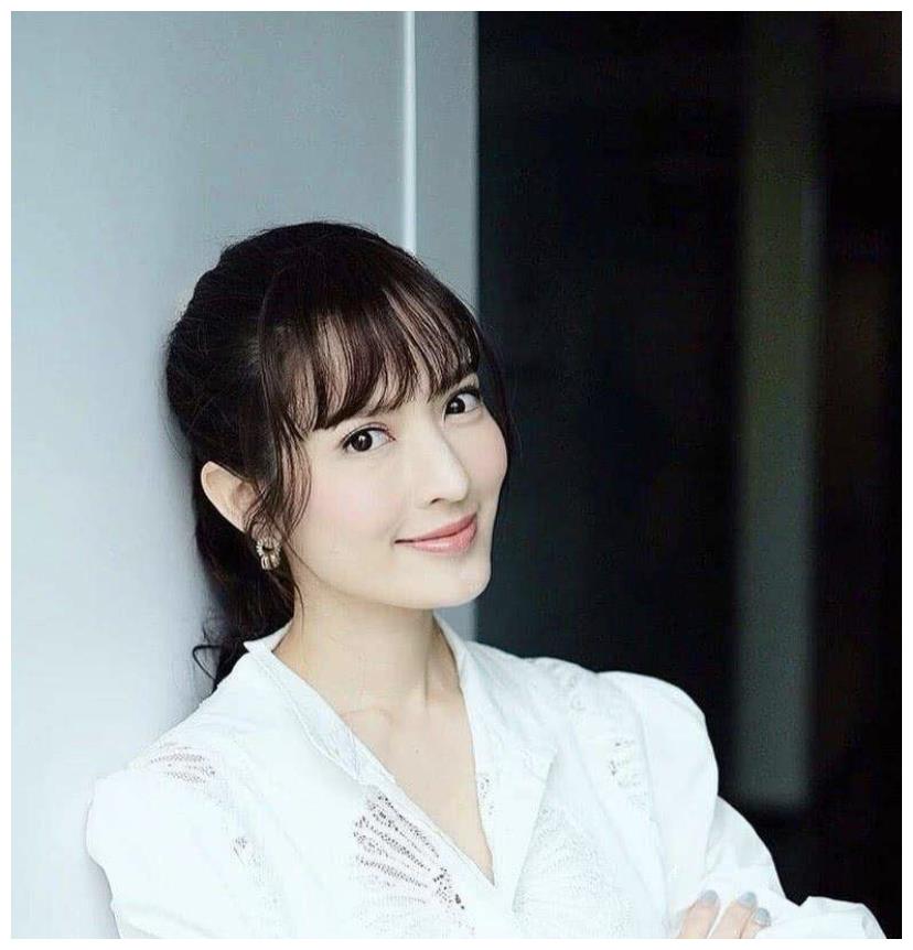还记得瓦妮达吗曾经的泰国第一美女现在重新复出竟然演妈了