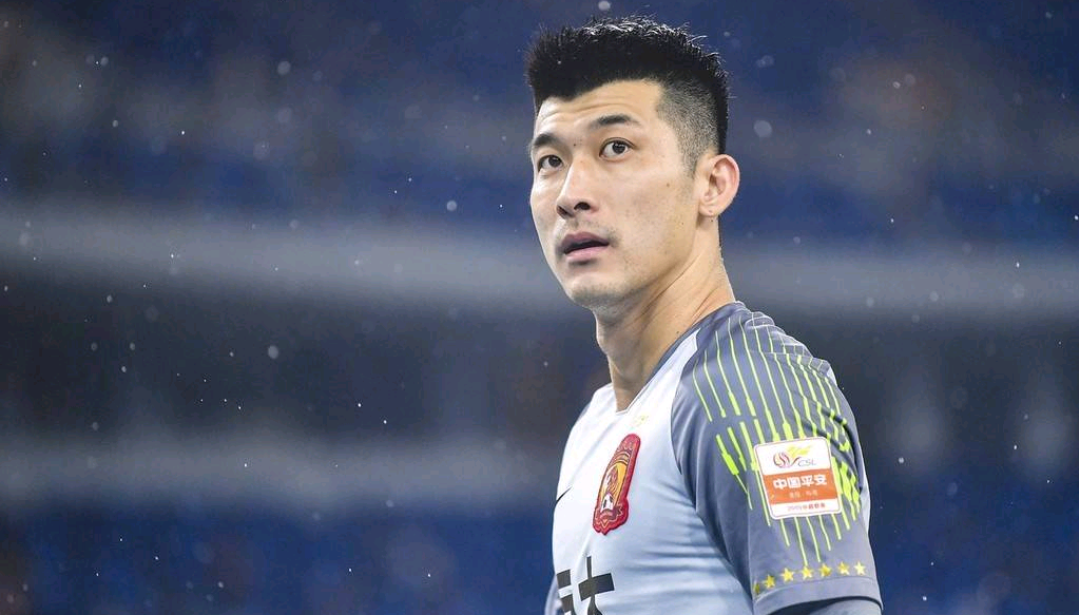 广州恒大俱乐部新赛季人员储备不错但是恒大理应引进一位门将