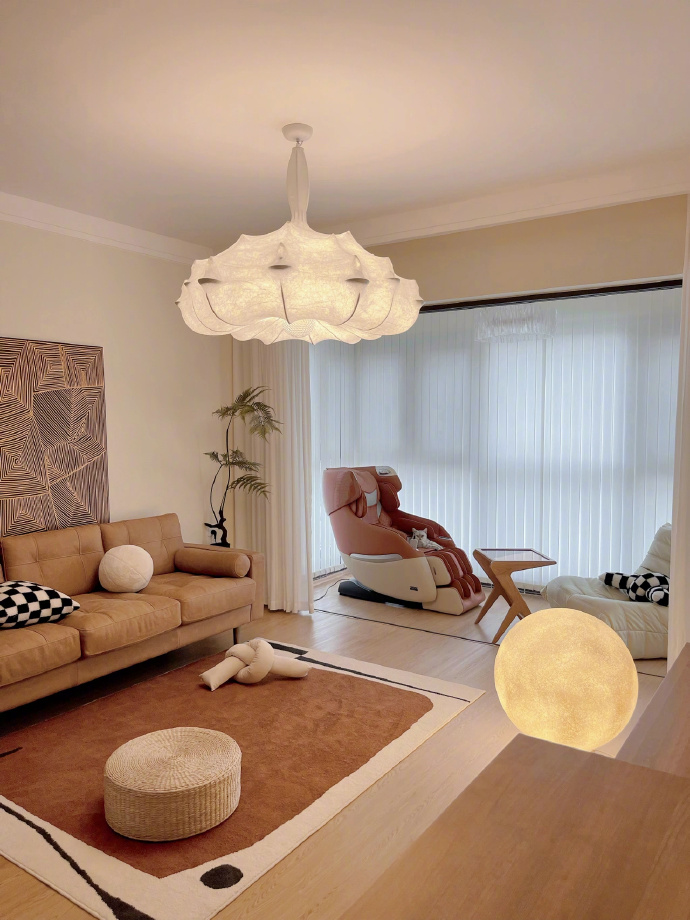 暖色系客厅布置