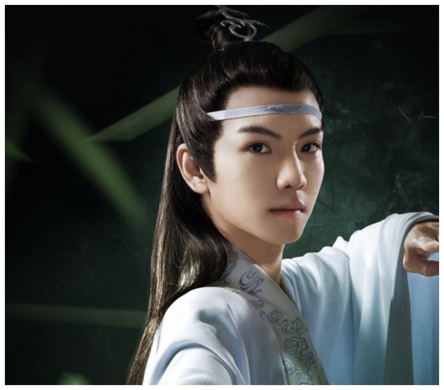 郑繁星再次出演古装剧蓝思追展现不一样的魅力受粉丝期待