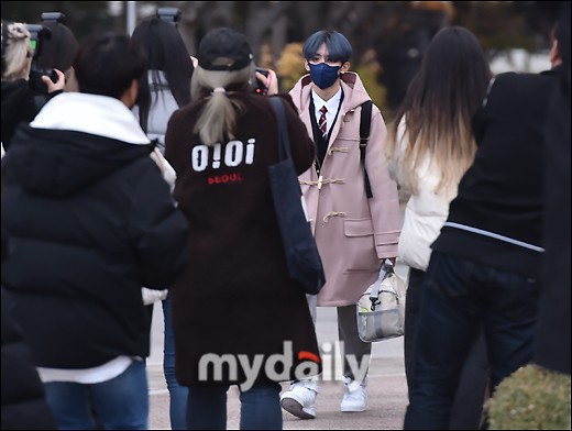 VERIVERY成员柳冈旻参加<a href=