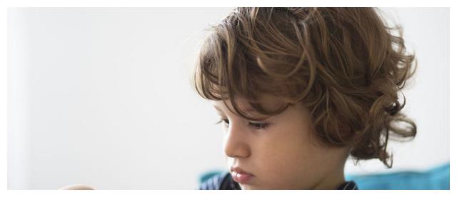 不合群的孩子,不能被同龄人理解休闲区蓝鸢梦想 - Www.slyday.coM 不合群的孩子,不能被同龄人理解休闲区蓝鸢梦想 - Www.slyday.coM