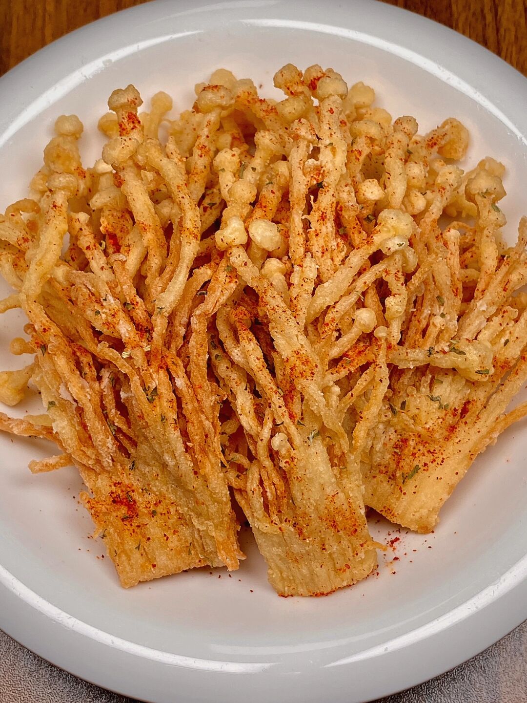 超简单的炸金针菇外酥里嫩香脆可口好吃到根本停不下来