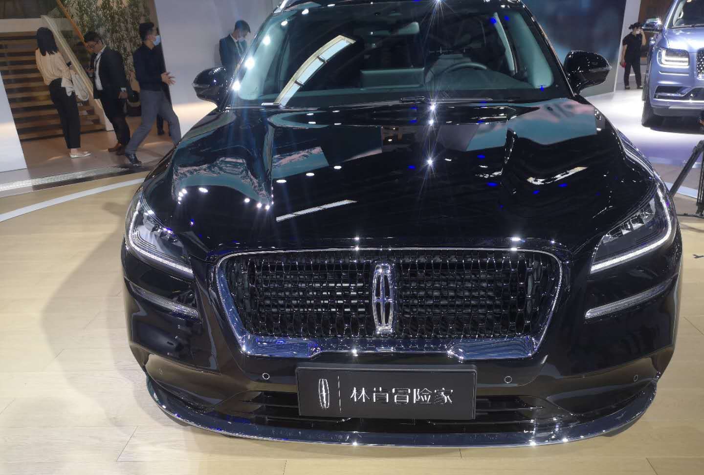 现车实拍:全新林肯冒险家黑骑士限量版