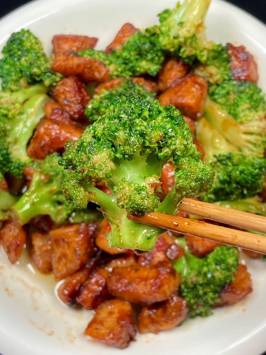 Chicken with Broccoli 西兰花炒鸡 | Xing Yun Asian Restaurant