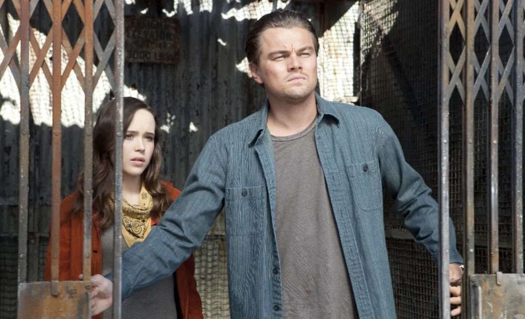 在此之前,他是她,原本的名字叫艾伦·佩吉.这个