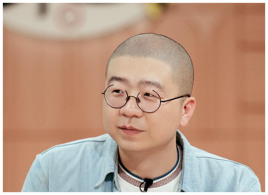 李诞的"吐槽"打了节目组的脸,让吴昕新综艺两期就翻车.