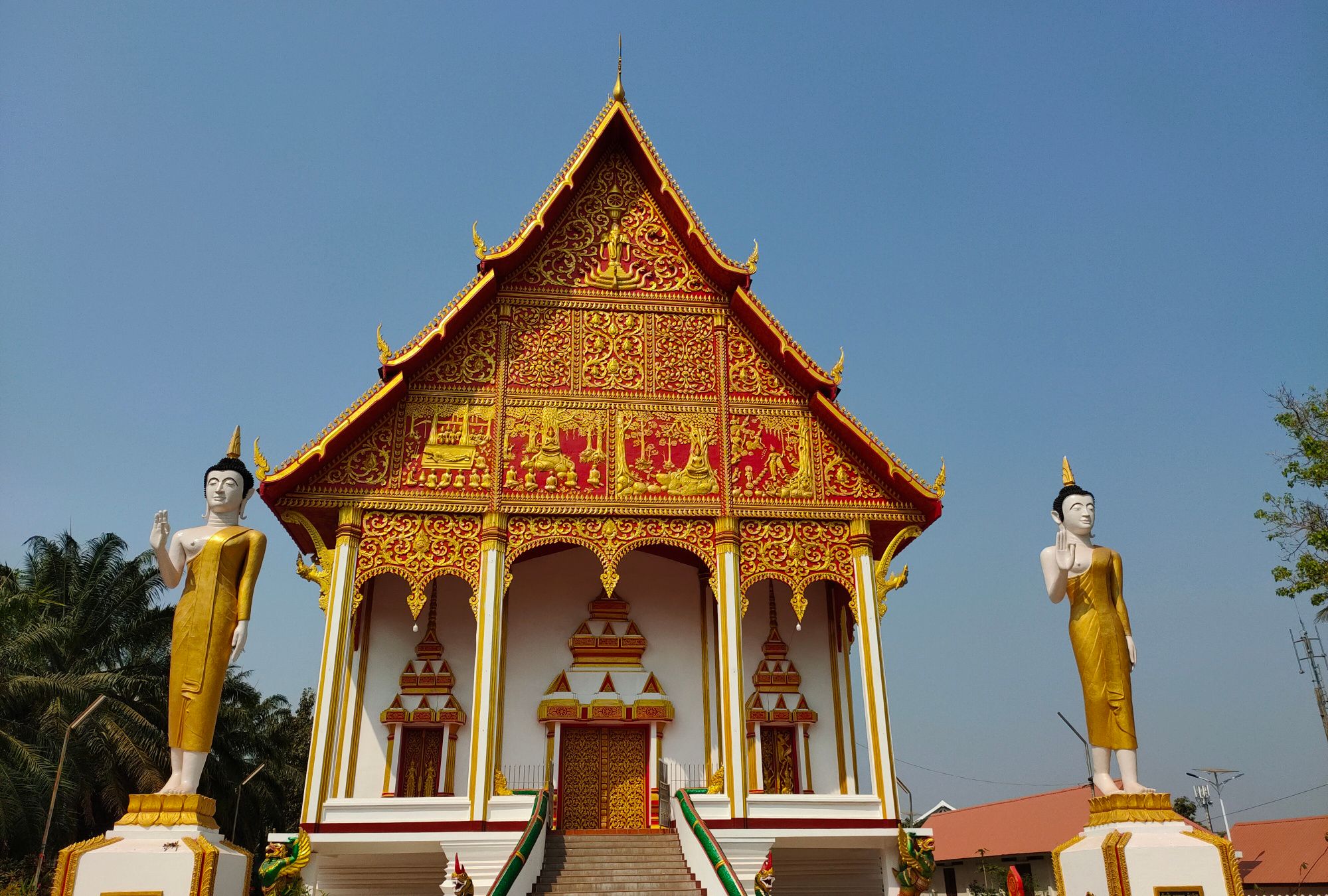 老挝塔銮寺,信仰文化下的精致美丽_高清图集_新浪网