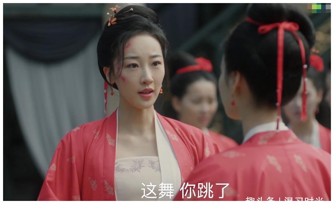 清平乐:兰苕才是宫斗高手,害死张妼晗女儿,又借贾教习之手上位