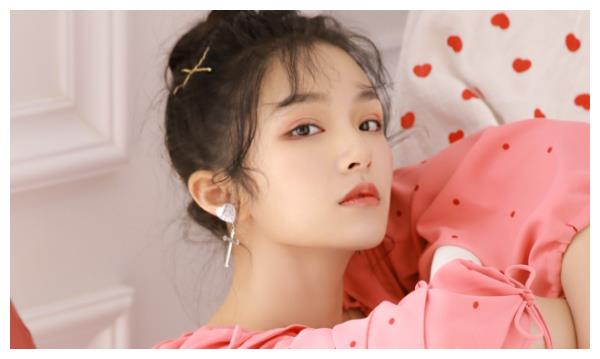 求你别叫"美女"了,试试以下3种流行称呼,女人绝对喜欢!