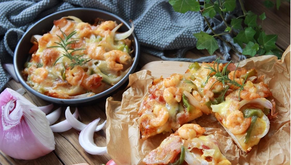 简单易上手的披萨饼美味自己diy想吃什么加什么