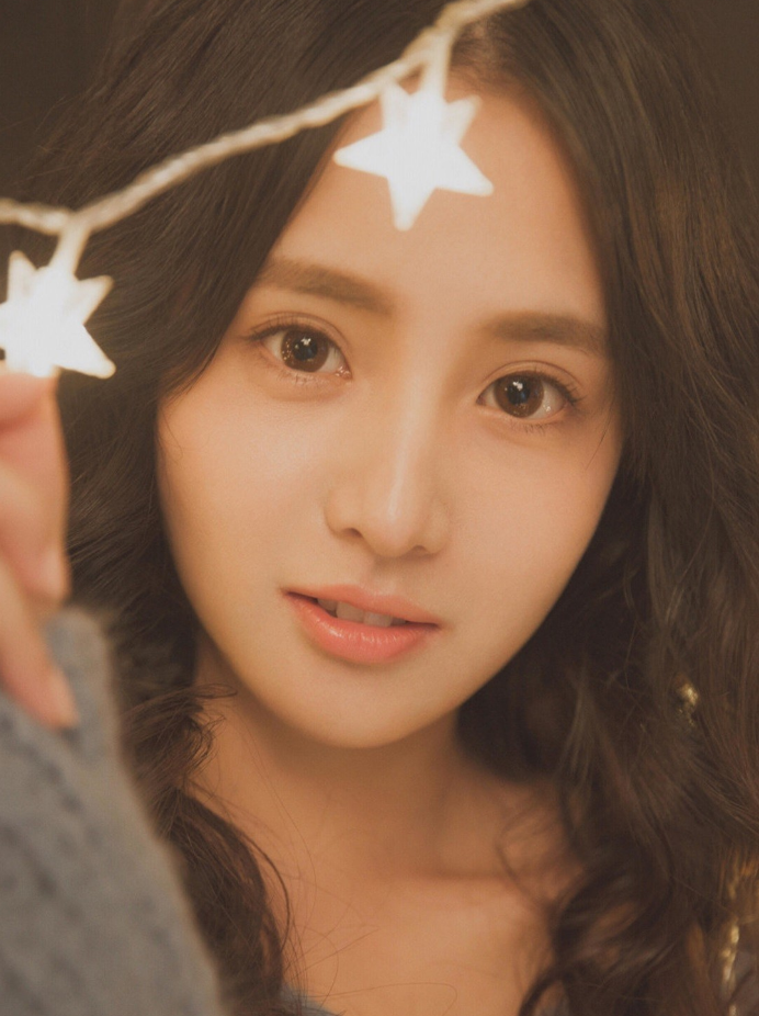 气质甜美的女星蒋佳恩_高清图集_新浪网