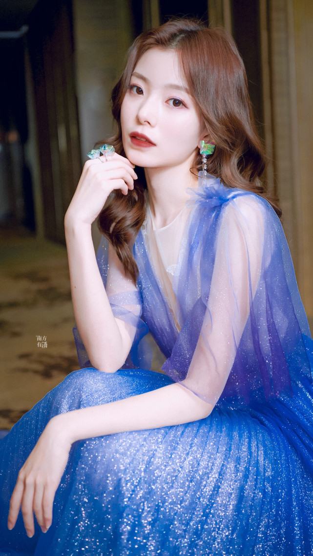 陈卓璇:树大招风,过刚易折_高清图集_新浪网