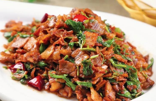 香椿小炒肉的做法唇齿留香接地气的时令美食