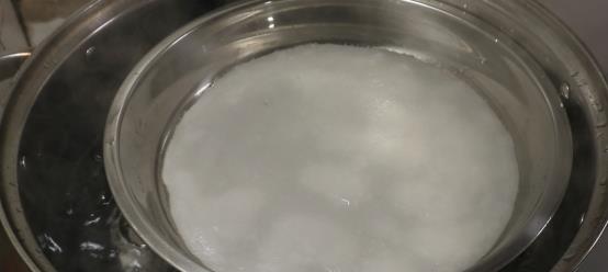 把大米倒入破壁机里,做出的凉皮真好吃,学会了人人夸你是大厨休闲区蓝鸢梦想 - Www.slyday.coM 把大米倒入破壁机里,做出的凉皮真好吃,学会了人人夸你是大厨休闲区蓝鸢梦想 - Www.slyday.coM