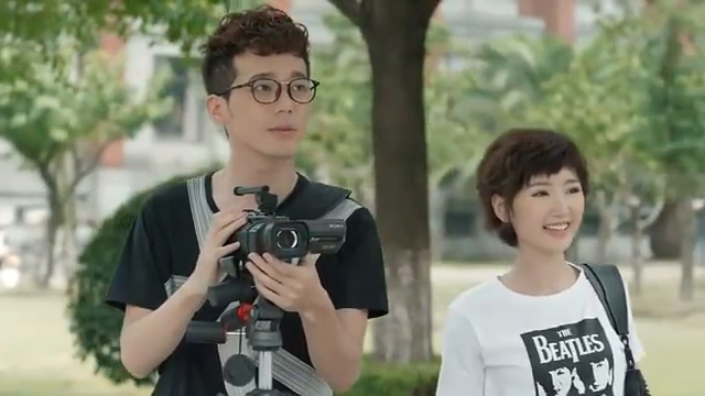 二喜要拍大神和微微,曹光不乐意,曹光是看着眼红吗?