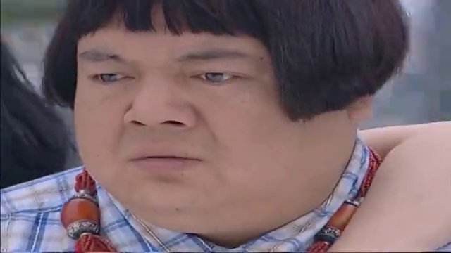 游总知道小钱被杀,黄眉奉劝游总,不要为敌 为您推荐: 魔幻手机:猪哥的