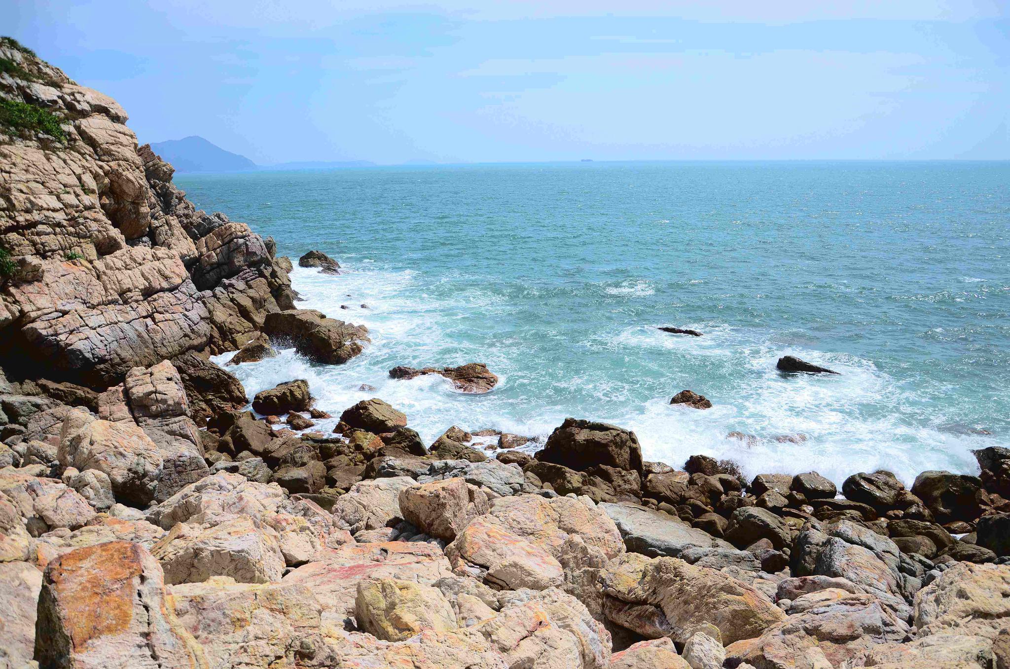 探访深圳大鹏半岛西冲景区,玩东西冲穿越,观海上日出
