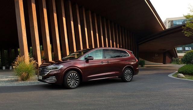 上汽大众巍昂4月17日预售定位豪华商务mpv_高清图集_新浪网