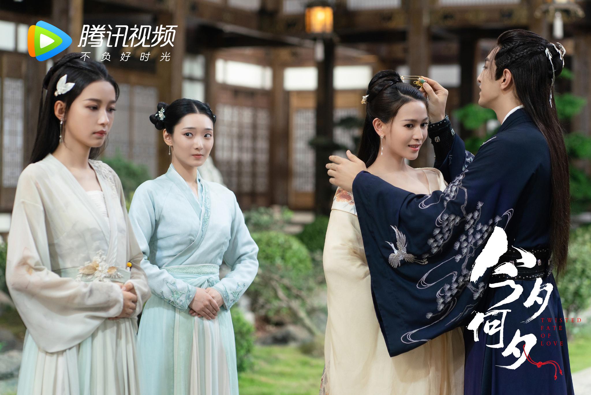 都在骂女主白莲花,男主就一点问题都没有吗?