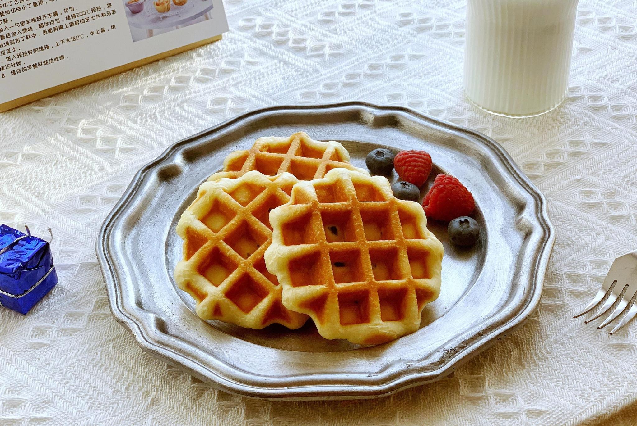 自制红豆华夫饼,无需泡打粉,个个松软香甜,比面包好