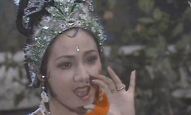 西游记:为什么孙悟空又要千方百计钻进金鼻白毛老鼠精的肚子里?