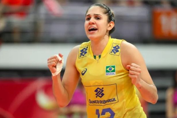 巴西女排队长宣布退出国家队坦言自己已经累了曾3战奥运会