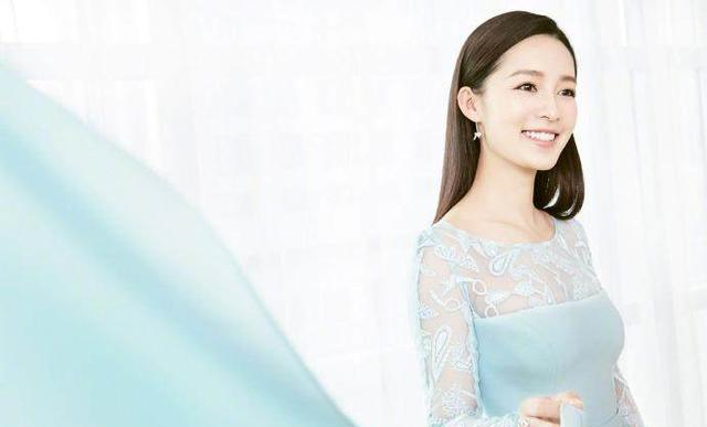 如何让牙齿变白（如何让牙齿变白最简单的方法）-85模板网