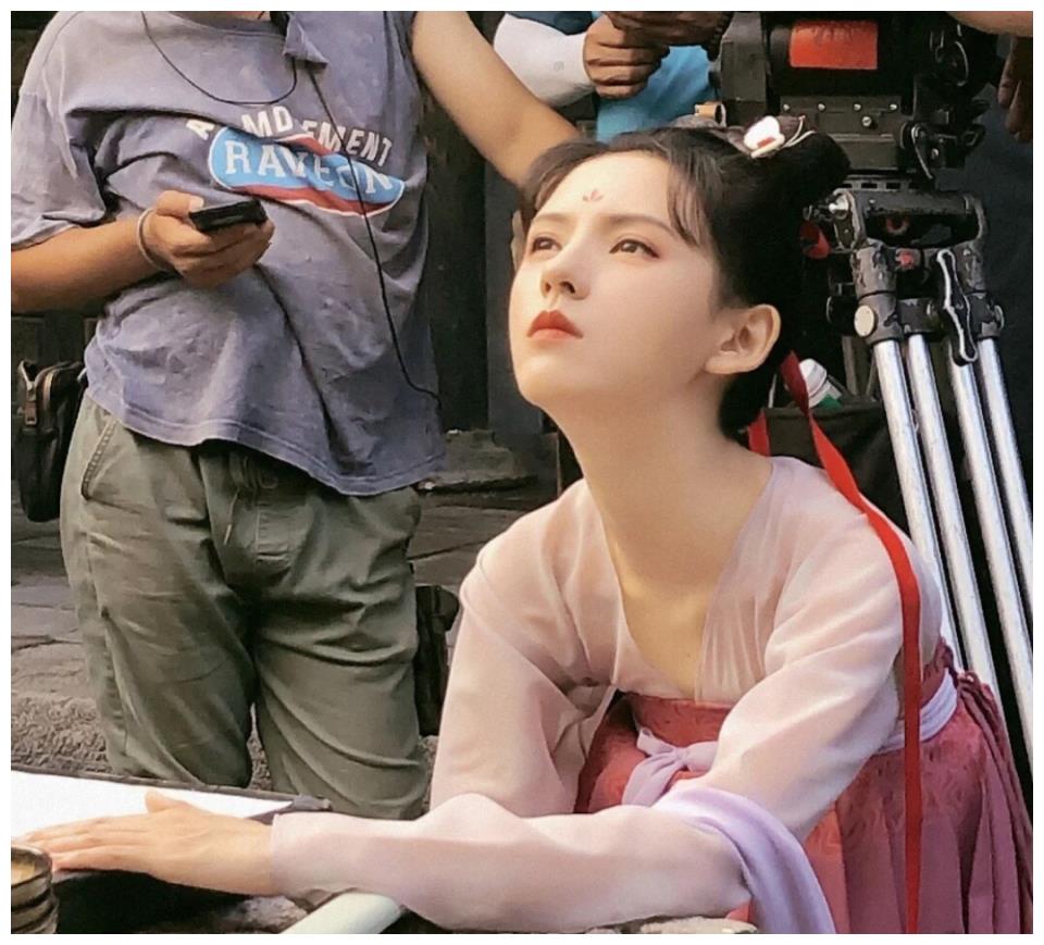 《梦醒长安》定妆,成毅造型神似司凤,张予曦赵露思傻