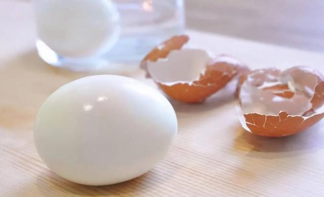 怎样煮鸡蛋才好剥壳?_高清图集_新浪网
