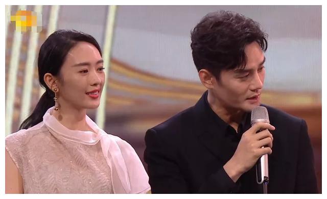 童瑶与王凯一起就是男才女貌,童瑶在王凯旁边看着在发光,王凯对比起来