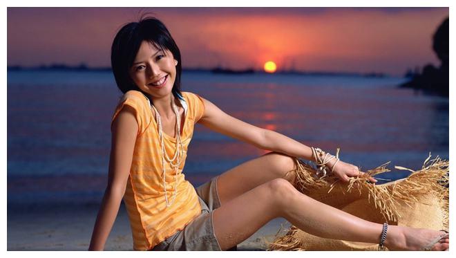 孙燕姿自曝:很多人都说我模仿别人,我真正愿意模仿的,只有王菲休闲区蓝鸢梦想 - Www.slyday.coM 孙燕姿自曝:很多人都说我模仿别人,我真正愿意模仿的,只有王菲休闲区蓝鸢梦想 - Www.slyday.coM